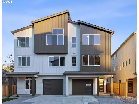 15540 SW Bellagio Ct, Tigard, OR 97224