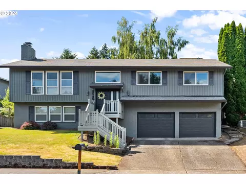 7393 SW Bayberry Dr, Beaverton, OR 97007