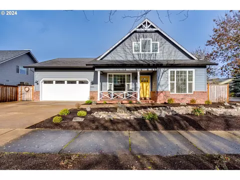 4094 Torrington Ave, Eugene, OR 97404