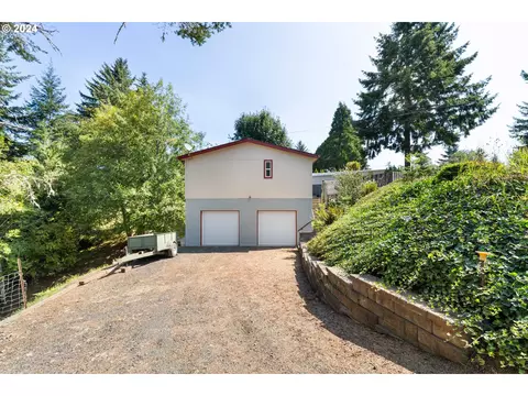63480 Everett Rd, Coos Bay, OR 97420