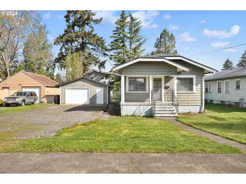 5829 SE Harold St, Portland, OR 97206