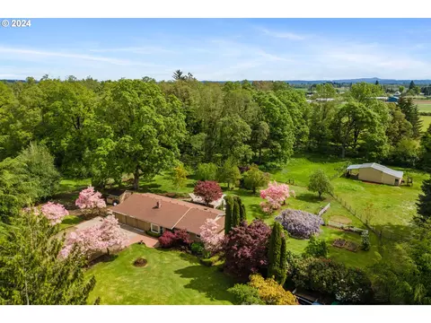 28444 S Sundowner Ct, Canby, OR 97013