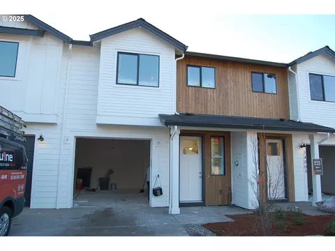 14007 SE Linden Ln #LOT 4, Milwaukie, OR 97222