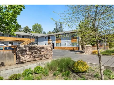3925 SW Multnomah Blvd #105, Portland, OR 97219
