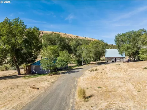 15076 Butte Creek Ln, Fossil, OR 97830