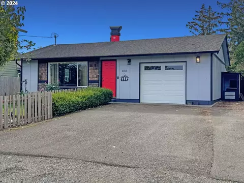 1315 A Ave, Seaside, OR 97138
