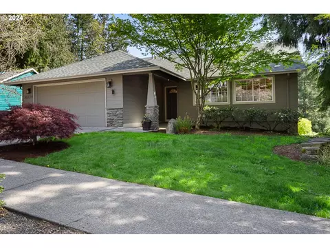 36330 Yocum Loop, Sandy, OR 97055