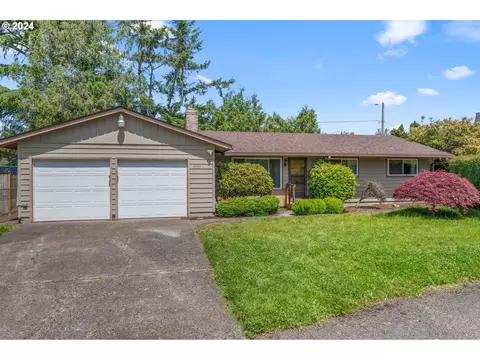 17115 SE Rhone St, Portland, OR 97236