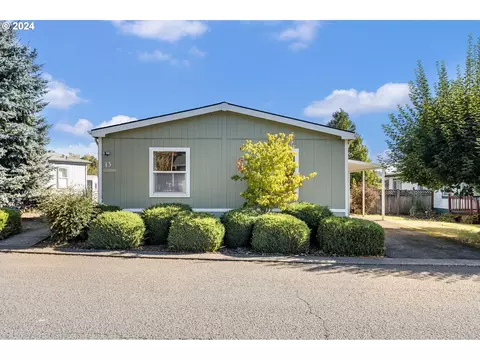 10400 SE Cook Ct #13, Milwaukie, OR 97222