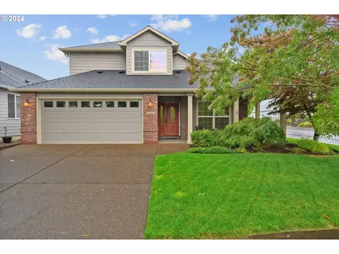 2078 SE Rhododendron Ave, Dallas, OR 97338