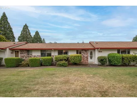 14954 SE Caruthers Ct, Portland, OR 97233