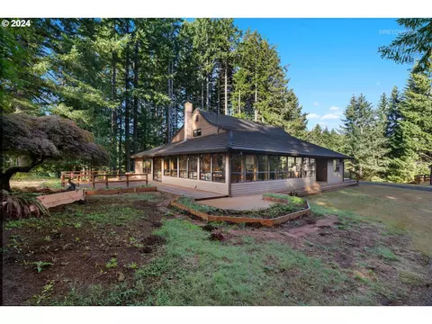 3545 NW Soda Springs Rd, Gales Creek, OR 97117