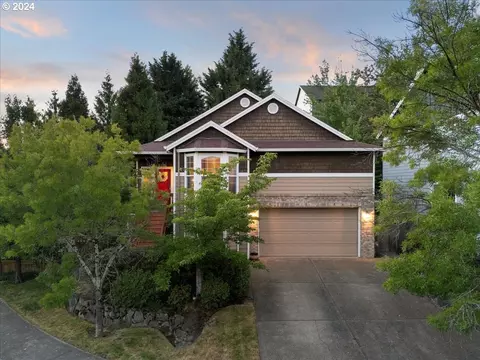 12385 SW Aspen Ridge Dr, Tigard, OR 97224