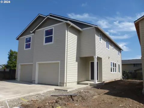 1157 S 43rd Pl, Springfield, OR 97478 photo 1