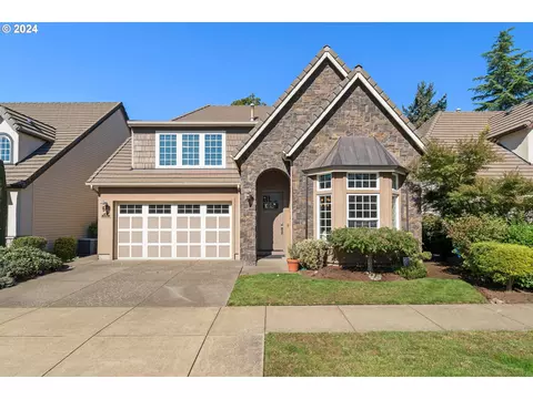 1151 Cedar Ridge Dr, Eugene, OR 97401
