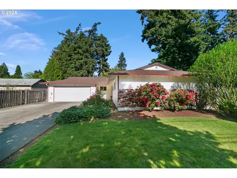 10910 SE Wood Ave, Milwaukie, OR 97222