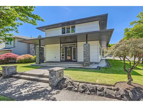 1130 Elm St, Forest Grove, OR 97116