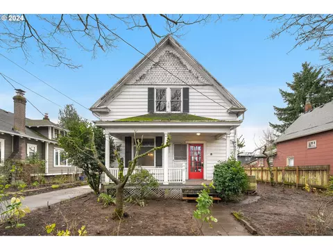 4320 SE Salmon St, Portland, OR 97215