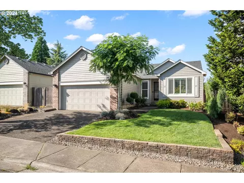 16855 NW Stoller Dr, Portland, OR 97229