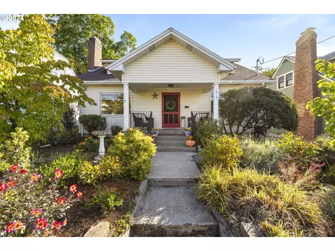 1914 SE 59th Ave, Portland, OR 97215