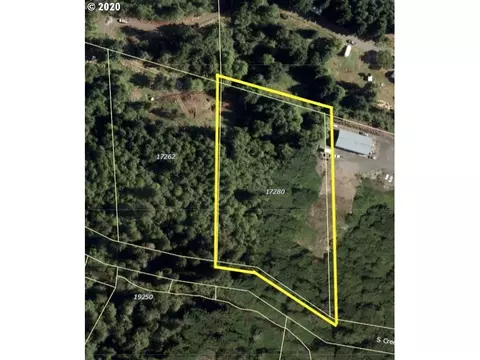 17280 S North End Rd, Oregon City, OR 97045