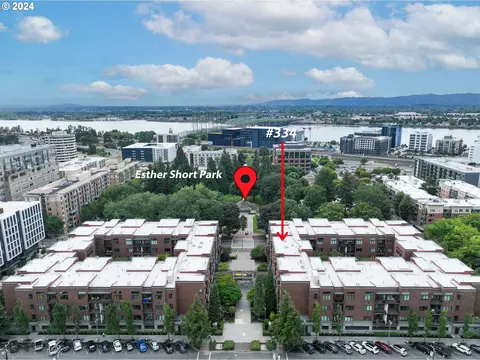 400 W 8th St #334, Vancouver, WA 98660