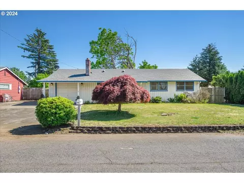 16510 SE Woodward St, Portland, OR 97236
