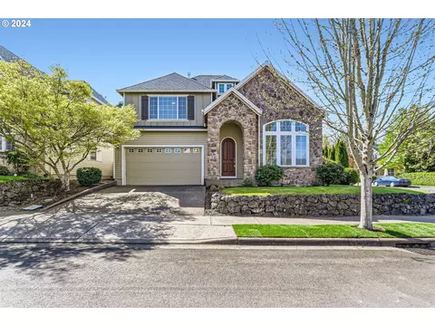 13634 NW Stonebridge Dr, Portland, OR 97229