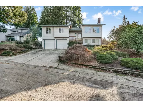 16302 NE Fargo Ct, Portland, OR 97230