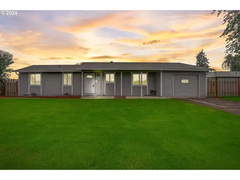 1306 S 4th St, Independence, OR 97351