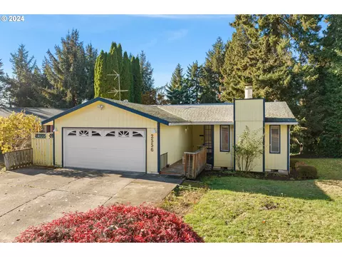 2556 SE Cypress St, Hillsboro, OR 97123