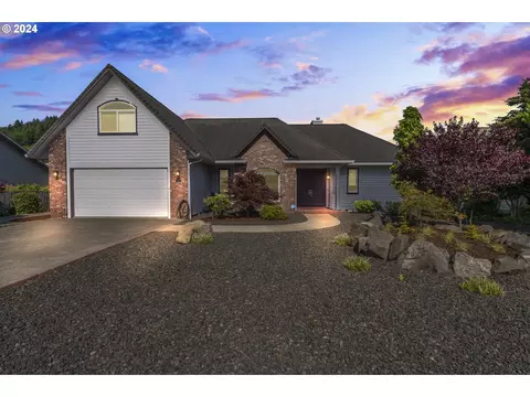 3 Onadoone Ct, Florence, OR 97439
