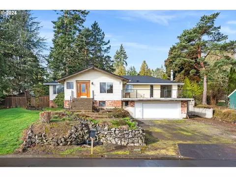 14915 SW 103rd Ave, Tigard, OR 97224