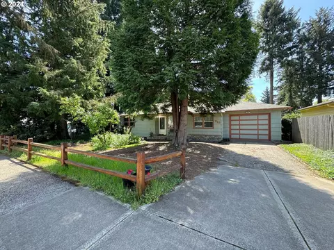 213 NW 68th St, Vancouver, WA 98665