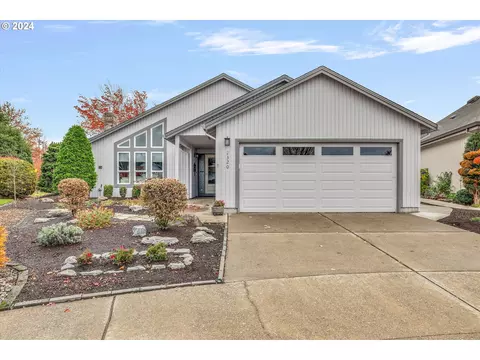 2320 NE 156th Pl NE, Portland, OR 97230