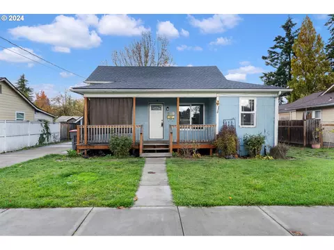629 NE 10th St, Mcminnville, OR 97128