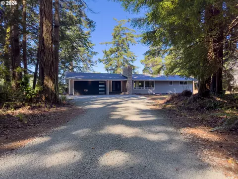 87211 Boak Ln, Bandon, OR 97411