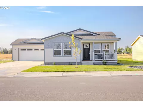 313 Clarence St, Boardman, OR 97818