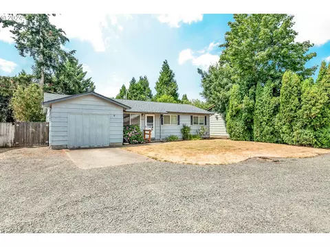 1890 Regina St, Eugene, OR 97402