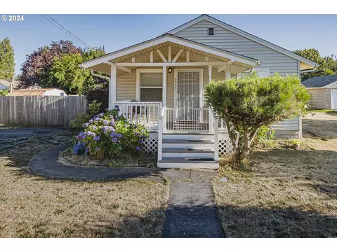 3515 E 21st St, Vancouver, WA 98661