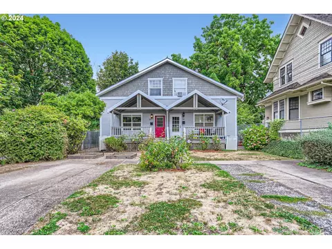 33 NE Graham St, Portland, OR 97212