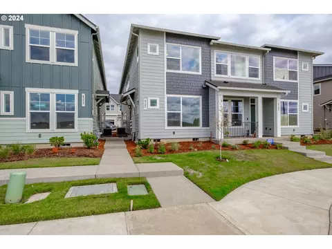 8385 SE Kinnaman St #1140, Hillsboro, OR 97123