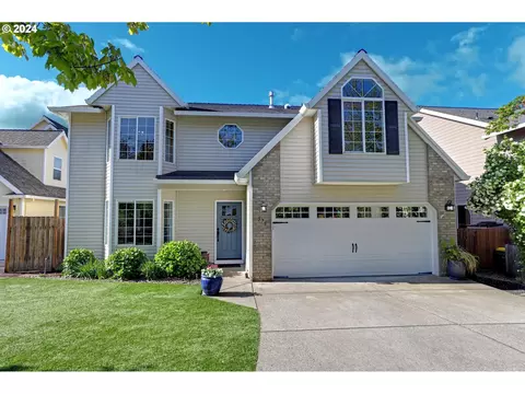 378 Blue Jay Ave, Forest Grove, OR 97116