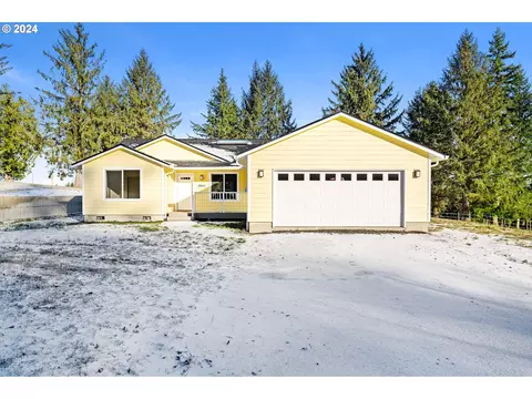 40613 Solum Ln, Astoria, OR 97103