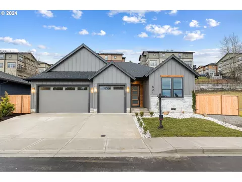 521 W U St, Washougal, WA 98671
