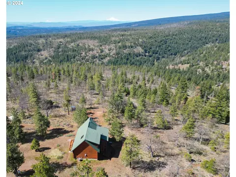 19 High Mountain Rd, Goldendale, WA 98620