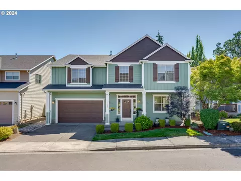 768 N 28th Ave, Cornelius, OR 97113