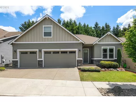 198 NE Kalahari Ridge Ave, Hillsboro, OR 97124