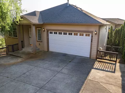5105 SE 141st Pl, Portland, OR 97236