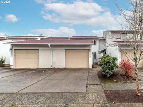 3242 NE 29th St, Gresham, OR 97030